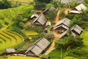 Lao Cai - Sapa - Tavan (B, L, D)