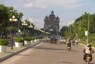 Vientiane – Départ (B) 