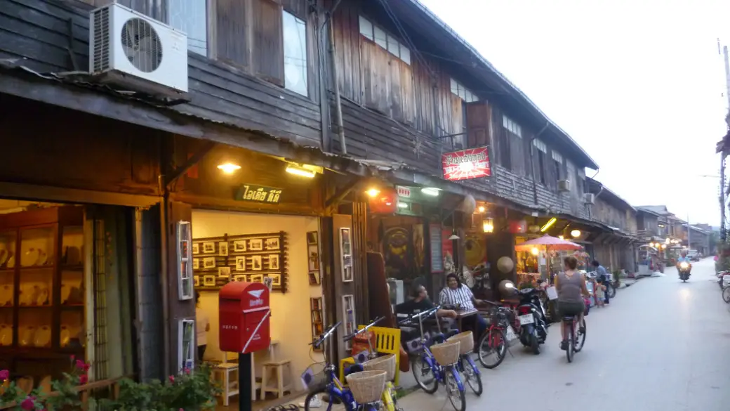 Khon Kaen - Chiang Khan
