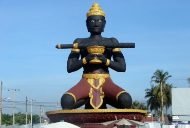 Siem Reap - Battambang (B/-/-)