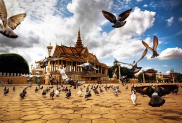 Phnom Penh – Départ (B/-/-)
