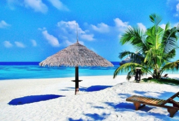 Phnom Penh – Sihanoukville – Ile de Koh Rong (B/-/-)