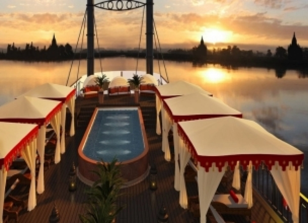 Croisière (B, L, D)