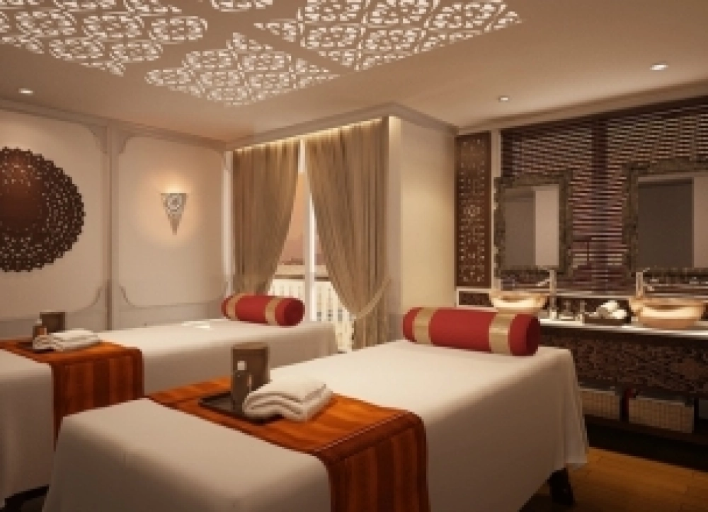 Mandalay – Nwe Nyein (L, D)
