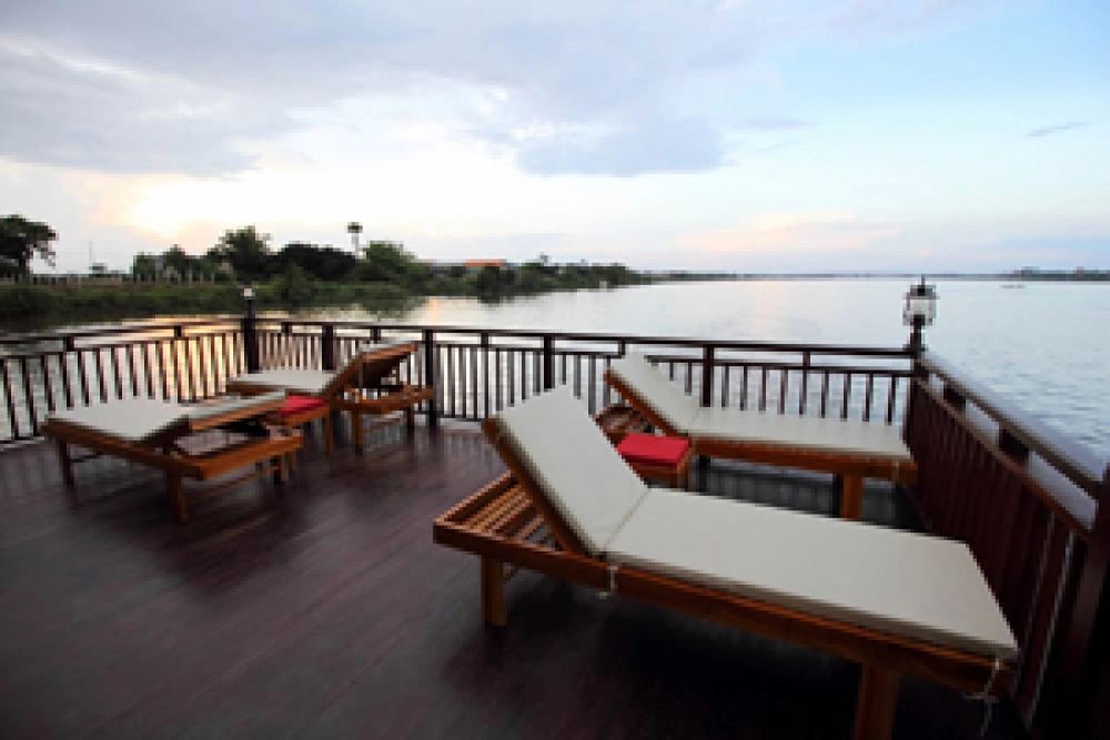 Kampong Chhnang – Siem Reap (B)