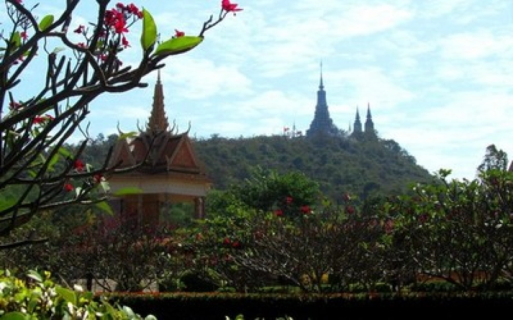 Kampong Chhnang – Kampong Phluk – Siem Reap (B)