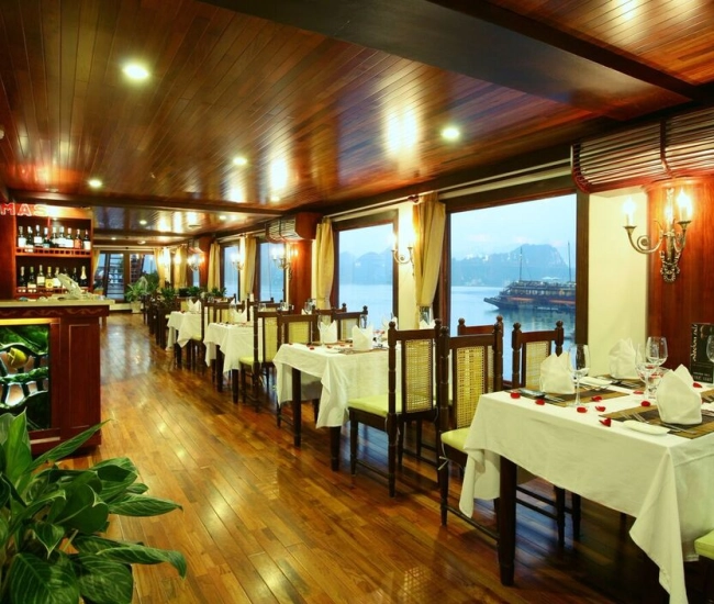 Jonque Indochina Sails