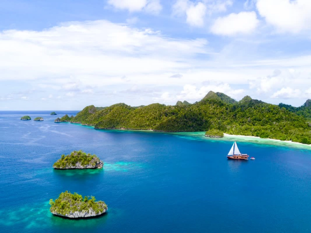 Les îles de Wayag (B, L, D)