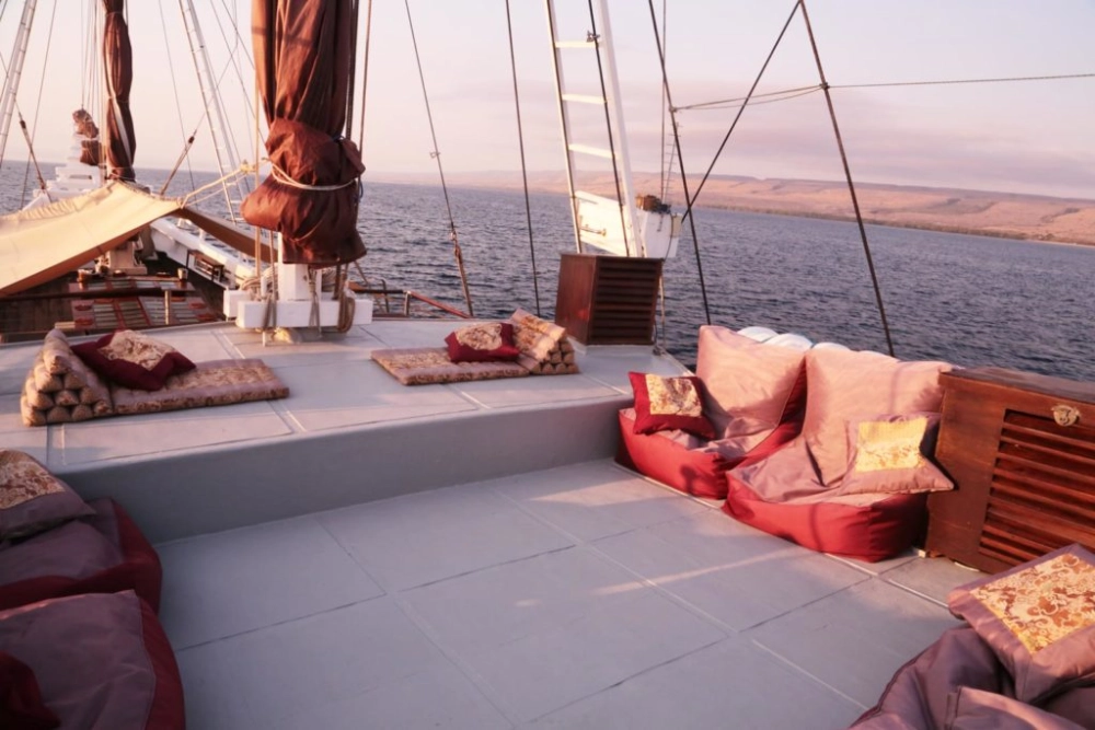 Ile de Moyo - Satonda