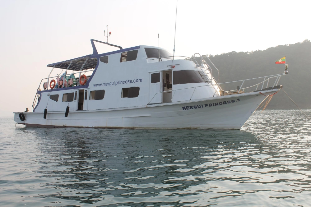 Kawthaung - Taung La Bo - Groupe de 115 îles (L, D)