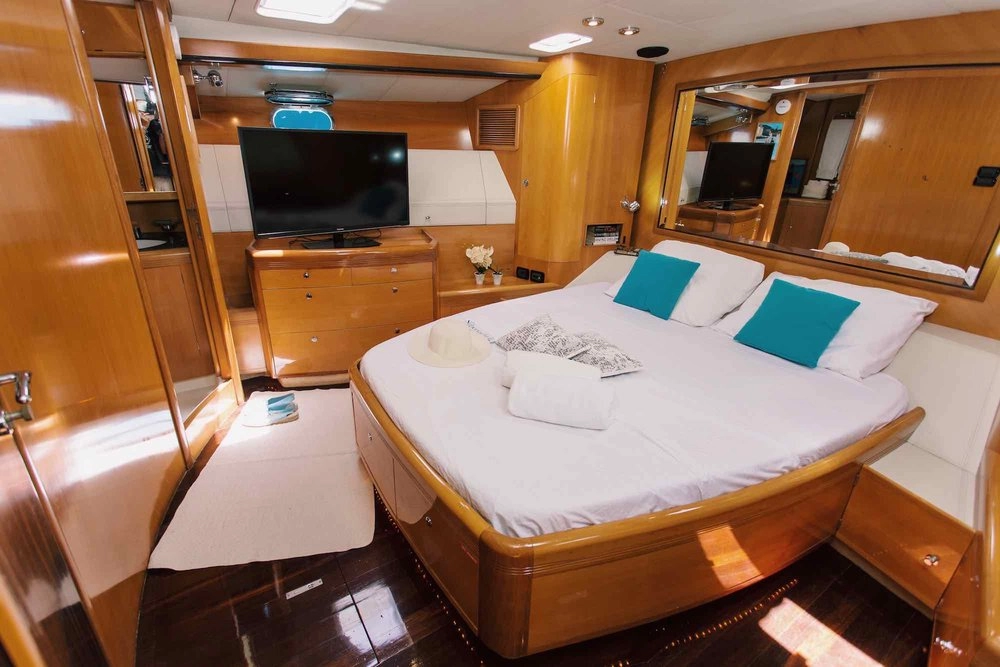 Ile de Nga Namm - Kyun Pila (B, L, D)