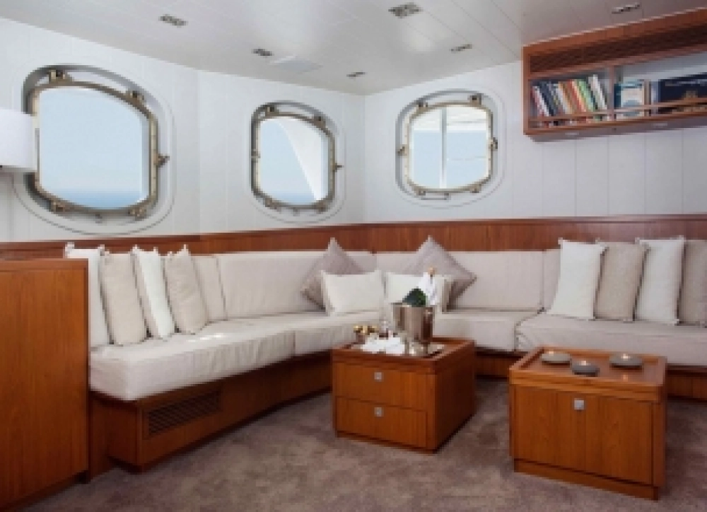 Parc national de Lampi - village de Moken - île Pulo Bunai (B, L, D)