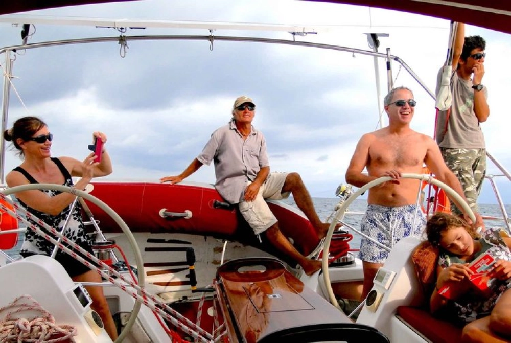 Ile de Tang La Bo - île de Pony - île de Nyaung Wee (B, L, D)