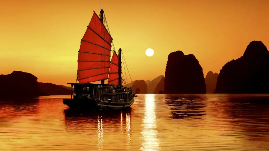 Baie d'Ha Long - Hanoi - Vol pour Hue
