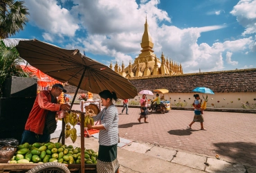 Arrivée à Vientiane – Visite de la Ville 