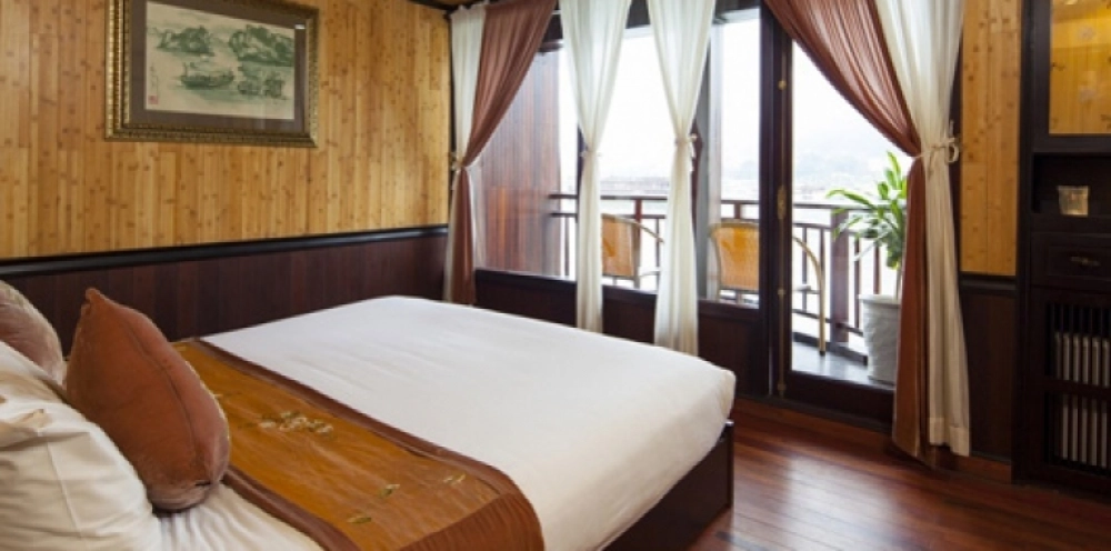 Chau Doc - Phnom Penh (B,L)