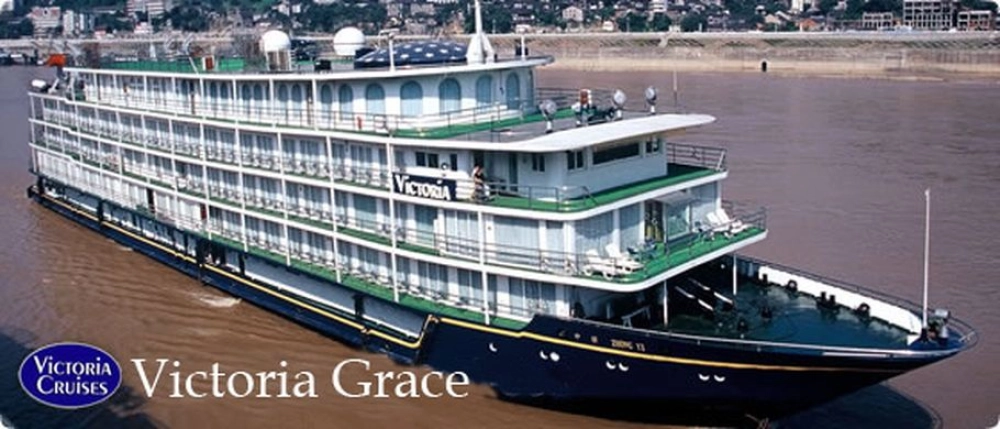 Trois Gorges / "Petites Gorges" (B, L, D)