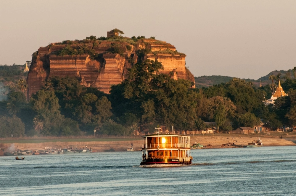 Bagan (B, L, D)