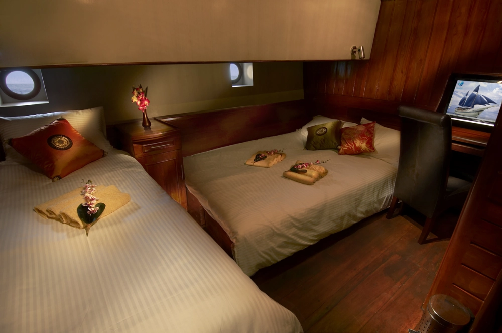 Explorer Phuket, Phi Phi et Racha Noi, notamment Shark Point, King Cruiser et Koh Doc Mai