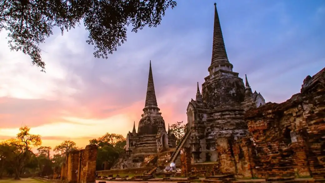 Kanchanaburi – Chute d’Erawan – Ayutthaya Guide