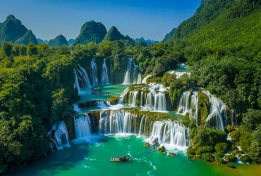Ba Be - Cascade de Ban Gioc - Grotte de Nguom Ngao (B,L,D)