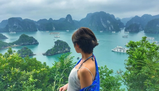 Une journée autour d'Ha Long : Aventure en baie