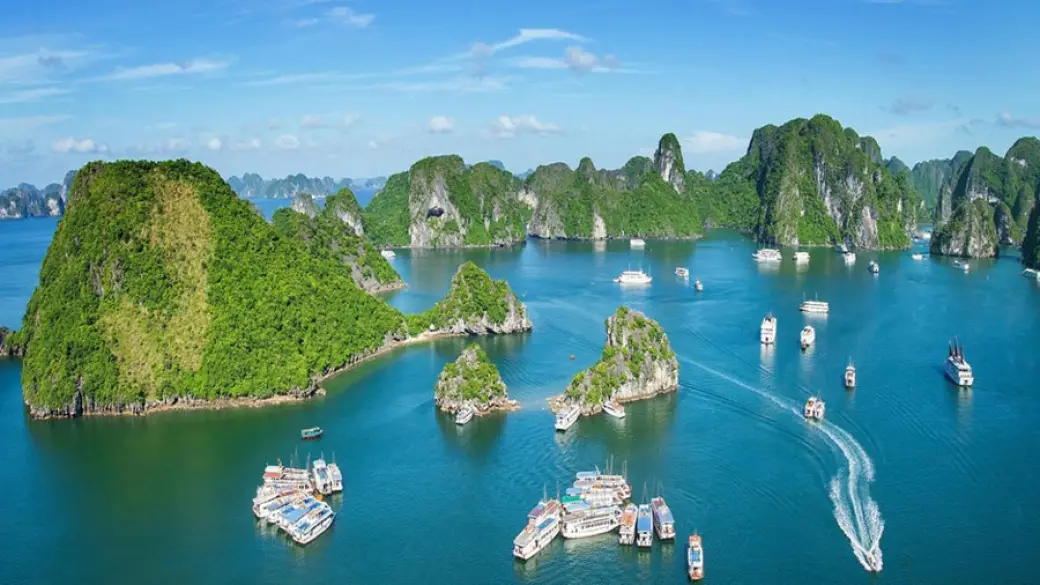 Tam Coc – Croisière à la baie d'Halong Guide anglophone à bord