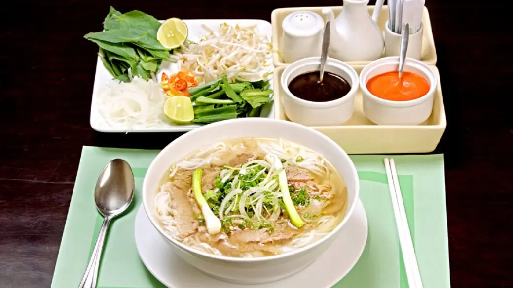 Hanoi – Tour culinaire – Train de nuit pour Lao Cai