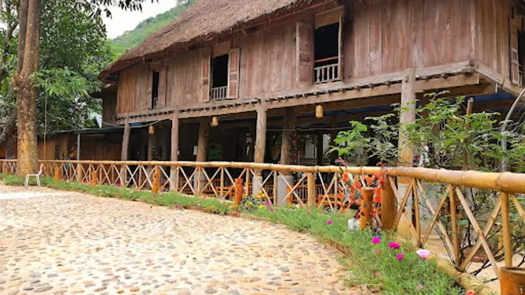Hanoi – Mai Chau