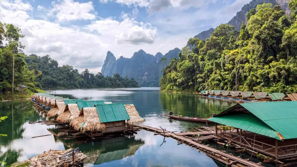 Khao Sok - Lac de Cheow Lan Tour collectif avec guide anglophone