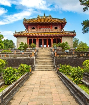 Circuit à Hue d'une journée : Visite des tombeaux royaux de Hue