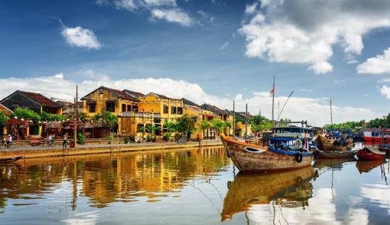 Visite de nuit à Hoi An : Excursion en bateau sur la riviere Hoai
