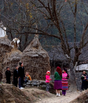 Exploration de Ha Giang 3 jours 2 nuits : Excursion dans les rochers