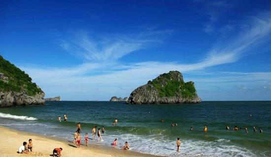 La baie de Lan Ha 2 jours : dormir dans le Golfe du Tonkin