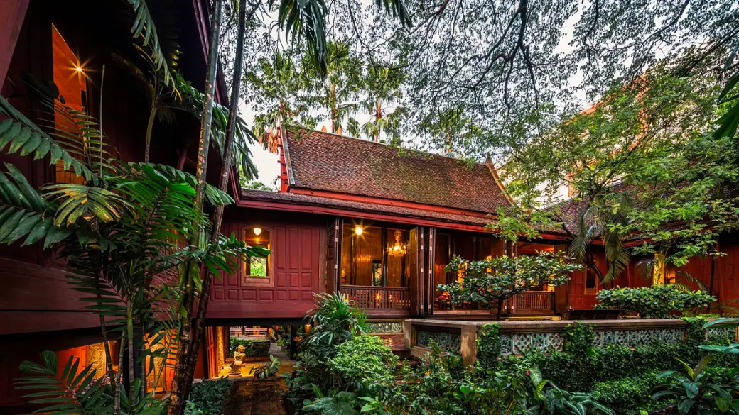 Bangkok – Marché ferroviaire de Maeklong – Marché flotant – Maison Jim Thompson