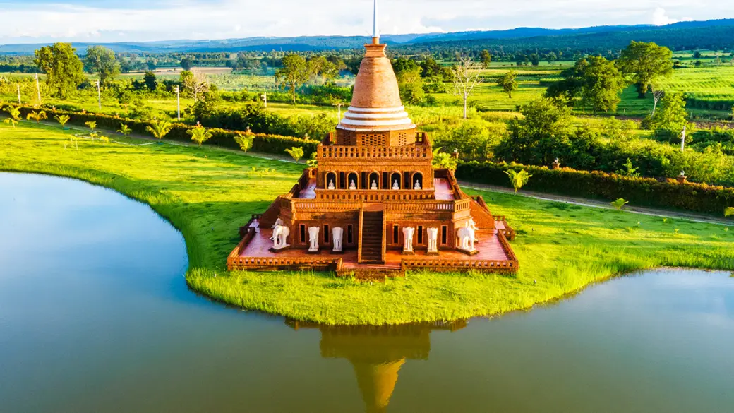 Nakhon Ratchasima – Phanom Rung – Muang Tam – Surin