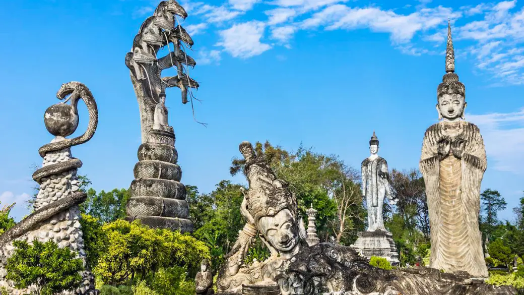 Udon Thani – Nong Khai - Vientiane