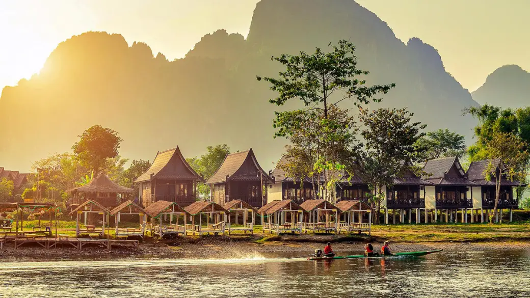 Vientiane - Vang Vieng
