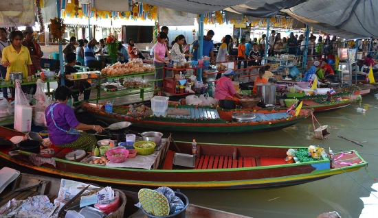 Circuit une journée à Ayutthaya : Temples et histoire