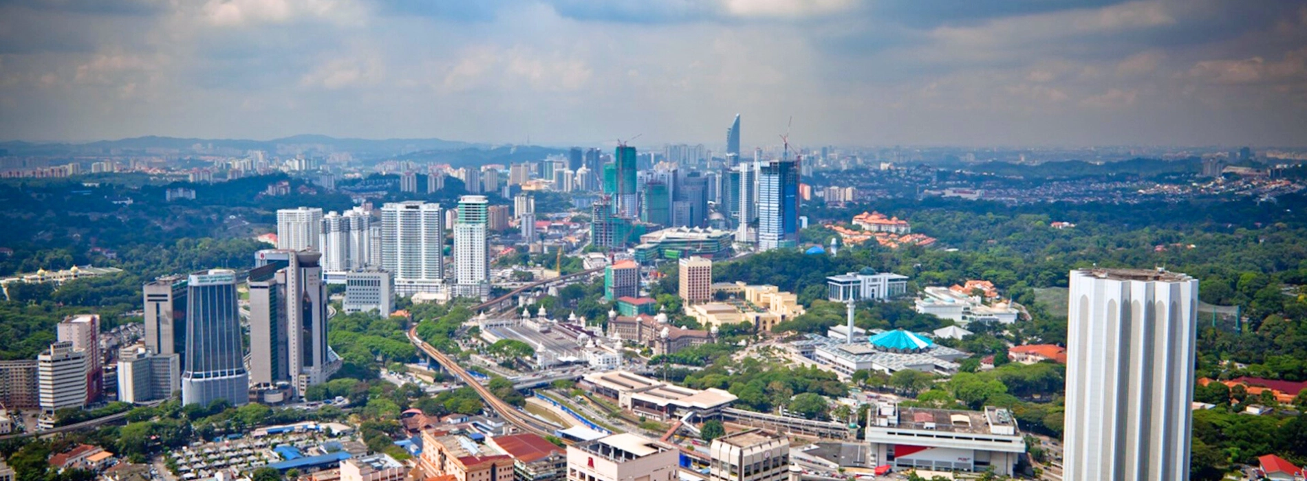 Explorez Putrajaya , la ville malaisienne merveilleuse