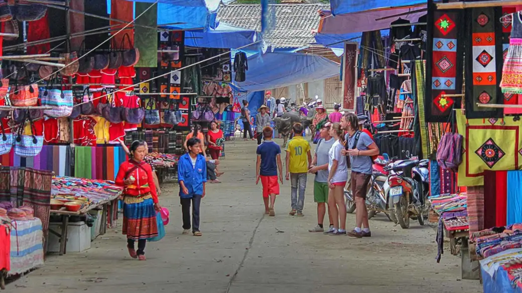 Lao Cai - Marché de Bac Ha - Sa Pa