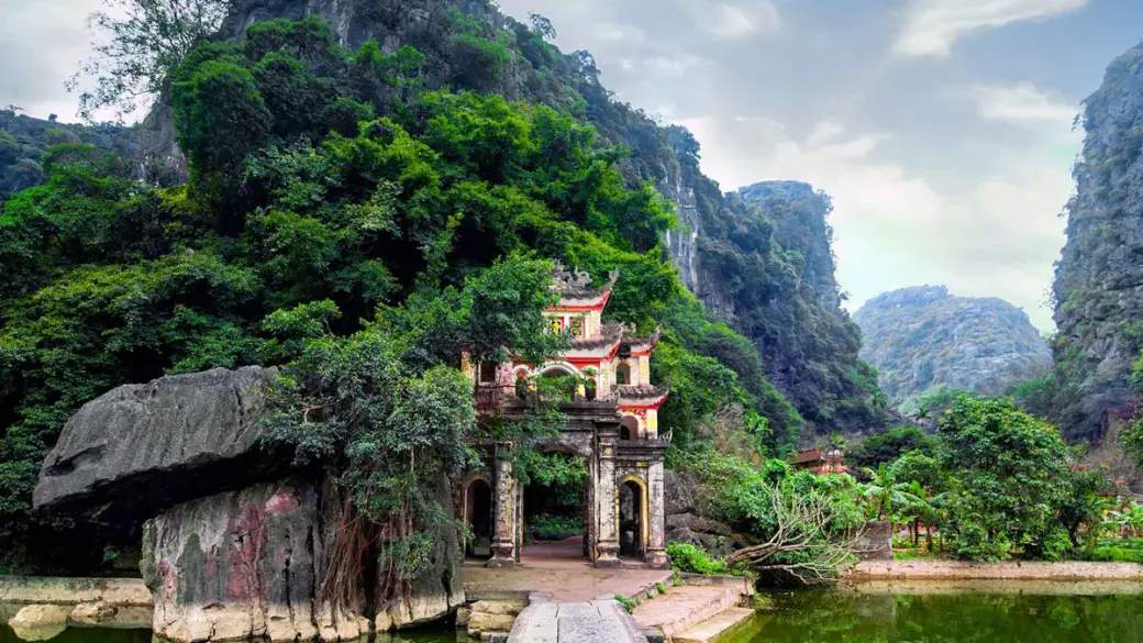 Hanoi – Ninh Binh – Tam Coc – Hoa Lu – Train pour Hue