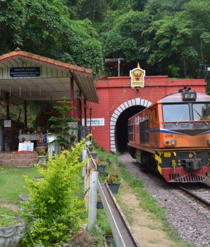 2 jours autour de Lampang : Immersion Culturelle et Naturelle