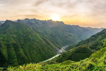 Hanoï – Ha Giang (B/L/-)