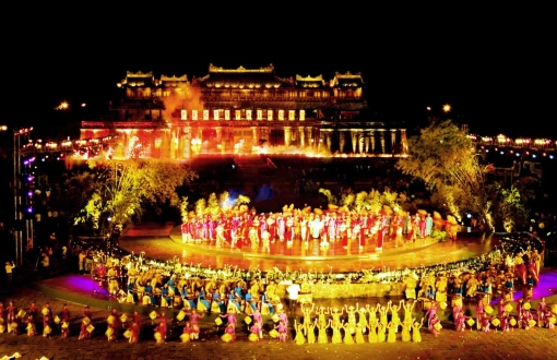 Festivals au Vietnam en juillet: Plongée dans la culture locale