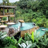 Rêve tropical de 4 jours à Bali: Évasion spirituelle et mer turquoise sur l’île des Dieux