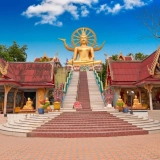Voyage sensoriel 5 jours à Bangkok et Pattaya : Du Boeing café au château doré, la Thaïlande autrement