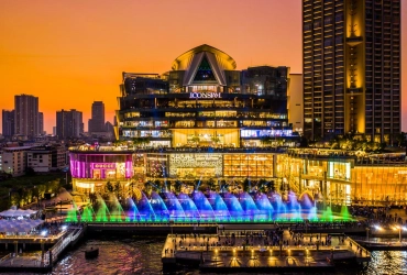 Hanoï - Bangkok - Icon Siam