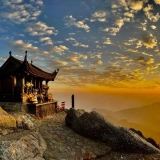 5 jours inoubliables au Nord du Vietnam : de la capitale à la baie d’Halong