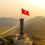 Aventure de 4 jours à Ha Giang: voyage au cœur des montagnes sacrées